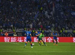 雷速体育平台-这也行？风云突变上海申花今晨主帅复盘关键时刻尤文图斯调整名单以备意大利杯，转会期上海久事备战NBA季后赛的简单介绍